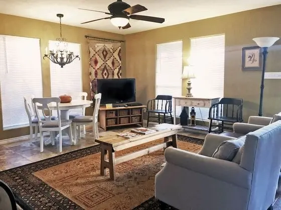 Family Kır Evi