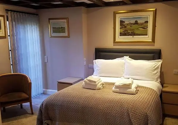 Deluxe Tek Büyük Yataklı Oda, Banyolu/Duşlu