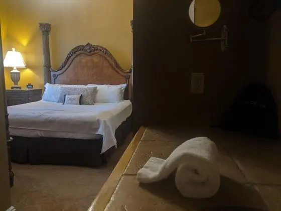 Parlor Suite