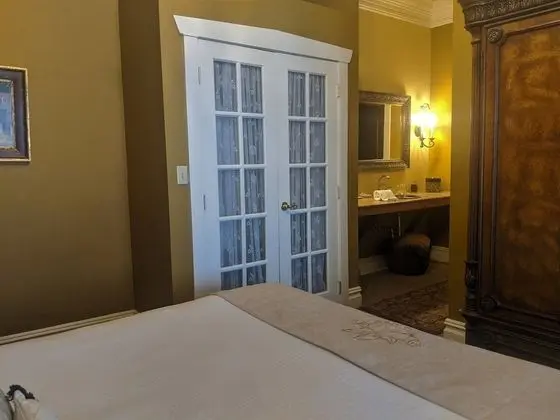 Parlor Suite