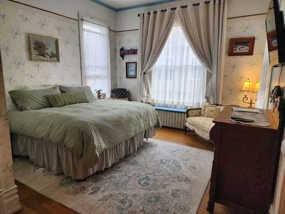 Comfort Oda, 1 En Büyük (King) Boy Yatak, Zemin Kat