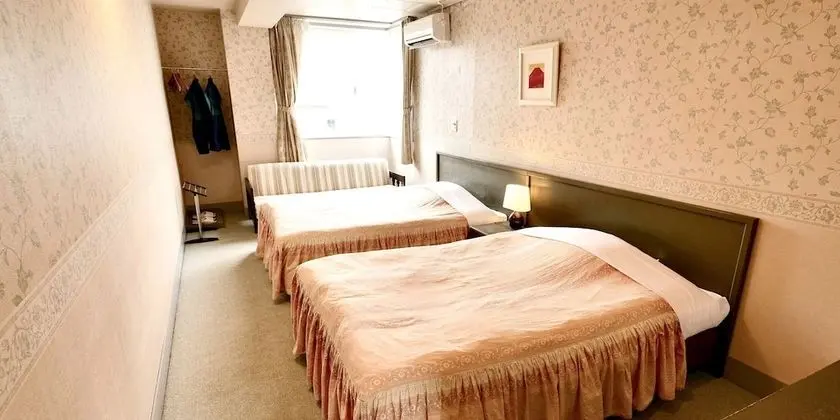 Basic İki Ayrı Yataklı Oda