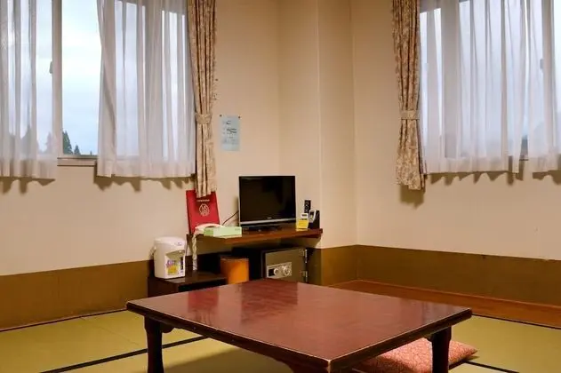 Traditional Tek Büyük Yataklı Oda, Sigara İçilmez (Japanese style, tatami 8)