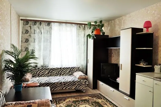Comfort Dört Kişilik Oda, 1 Yatak Odası, Küçük Mutfak, Avlu Manzaralı