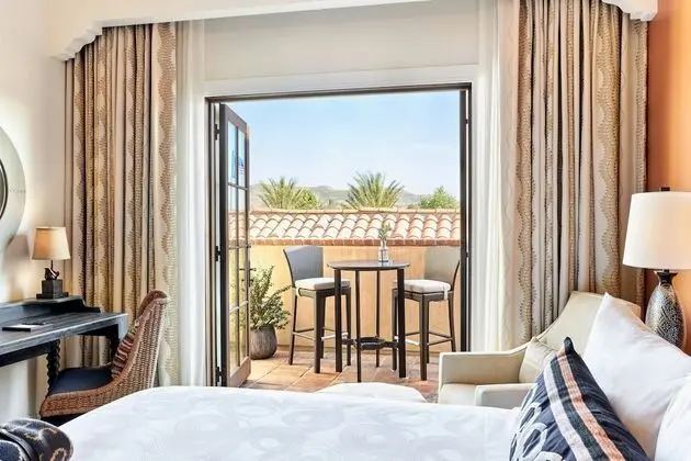 Oda, 1 En Büyük (King) Boy Yatak, Sigara İçilmez, Balkon