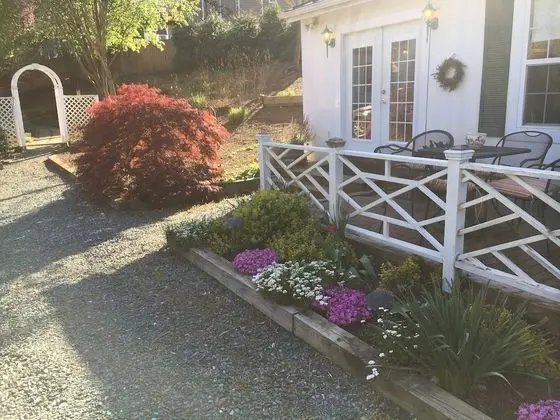 Premium Kır Evi, 1 Büyük (Queen) Boy Yatak, Sigara İçilmez