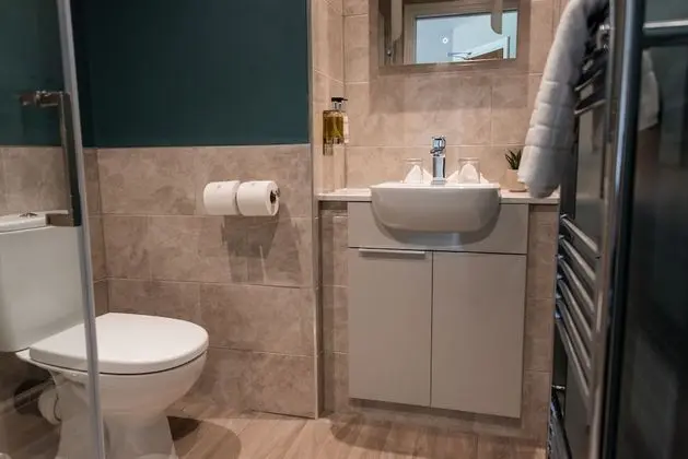 Petite Double Room