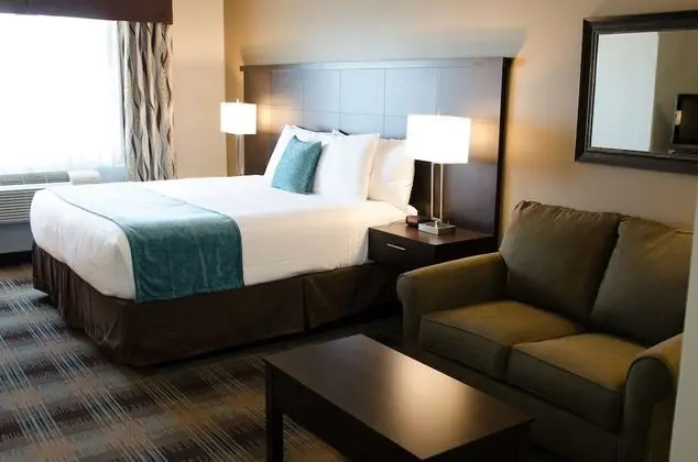 Oda, 1 En Büyük (King) Boy Yatak, Engellilere Uygun, Mutfak (ADA Kitchen King Room)