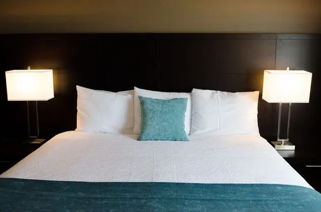 Oda, 1 En Büyük (King) Boy Yatak, Engellilere Uygun, Mutfak (ADA Kitchen King Room)