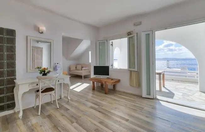 Deluxe Üç Kişilik Oda, Balkon, Deniz Manzaralı