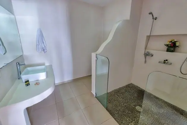 Deluxe Üç Kişilik Oda, Balkon, Deniz Manzaralı