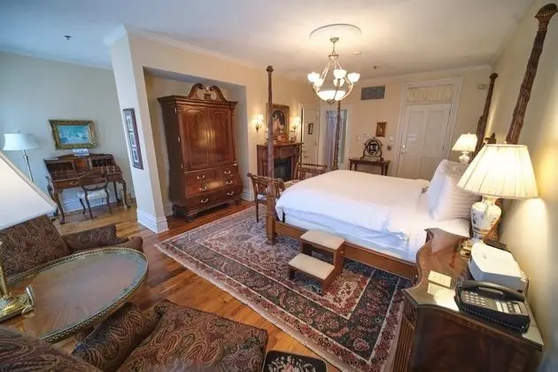 Luxury Tek Kişilik Oda, Banyolu/Duşlu (Cortland Suite)