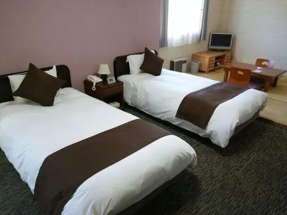 Deluxe Oda (Japanese Western Room with Tatami)