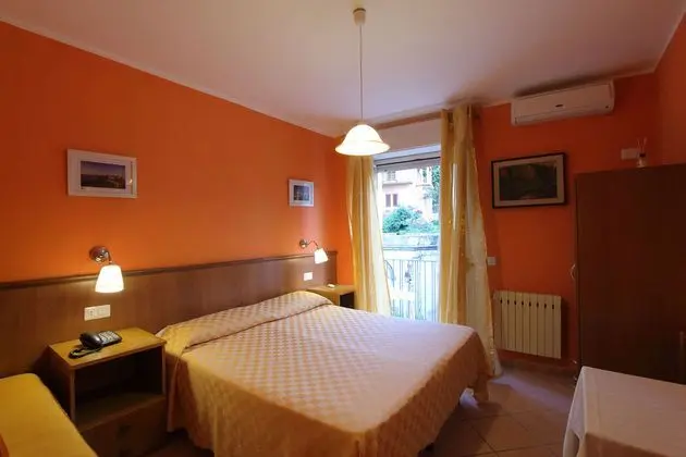 Çift ​​kişilik Standard