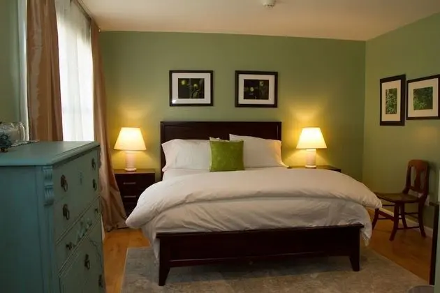 Oda, 1 Büyük (Queen) Boy Yatak (The Shekomeko Room)