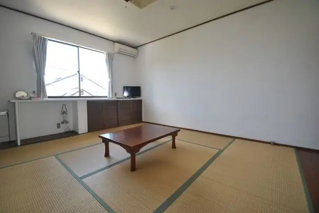 Traditional Oda, Ortak Banyo (Japanese Style, Tatami)