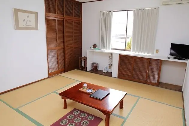 Traditional Oda, Ortak Banyo (Japanese Style, Tatami)
