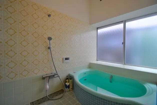 Traditional Oda, Ortak Banyo (Japanese Style, Tatami)