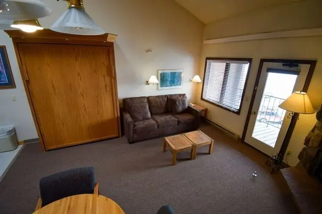 Çatı Katı (Loft)