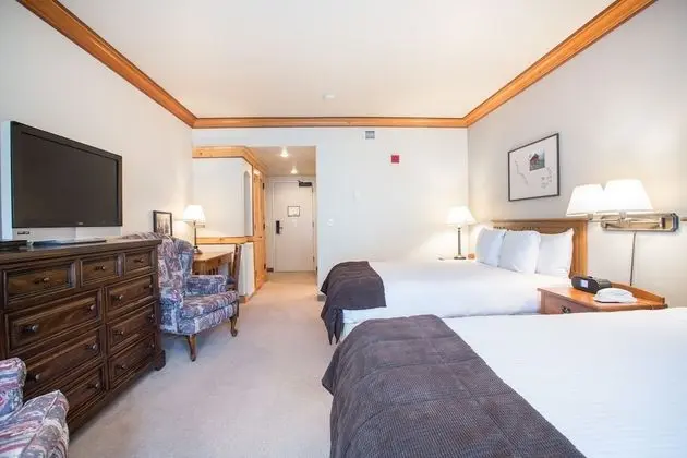 Double Queen, Slope View