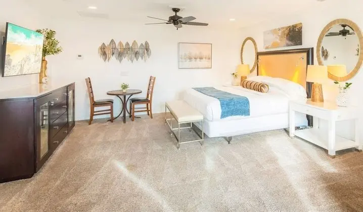 Luxury Oda, 1 En Büyük (King) Boy Yatak, Sigara İçilmez, Avlu Manzaralı