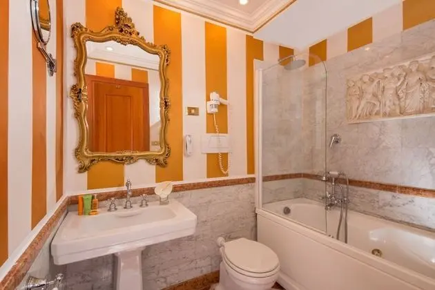 Executive Tek Büyük Yataklı Oda