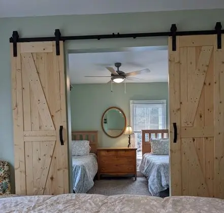 Wood Suite