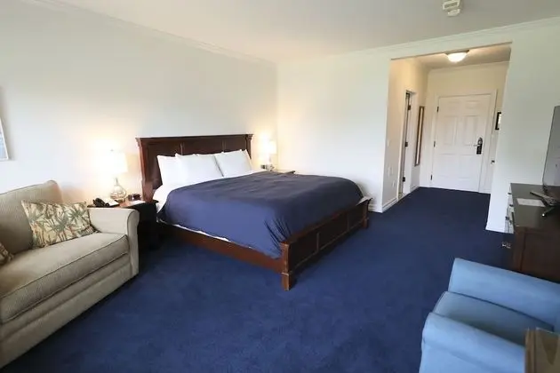Lakeview Room
