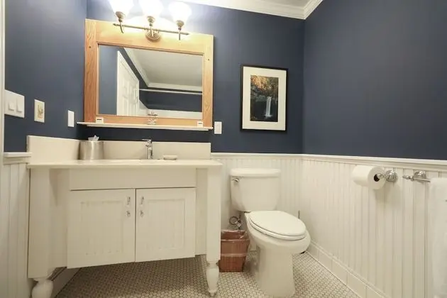 Lakeview Room