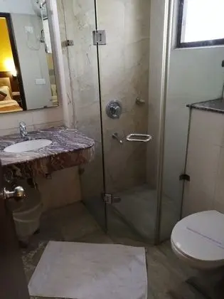 Deluxe Tek Büyük Yataklı Oda, 1 Çift Kişilik Yatak, Sigara İçilmez, Şehir Manzaralı