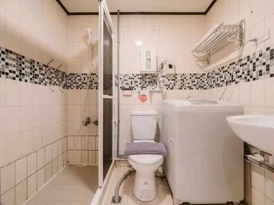 Comfort Tek Büyük Yataklı Oda (6-5)