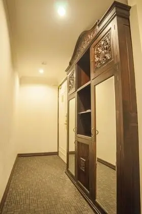 Üç Kişilik Oda