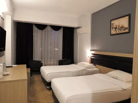 Standart Oda, Şehir Manzaralı