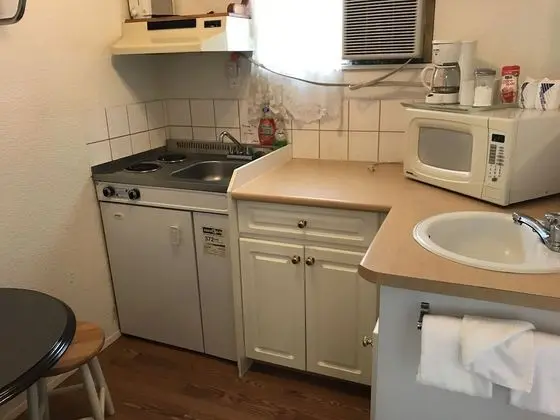 Tek Büyük Yataklı Oda, 2 Çift Kişilik Yatak