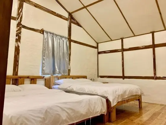 Dört Kişilik Oda