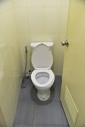 Ortak Ranzalı Oda, Sadece kadınlar için