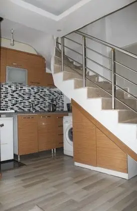 2+1 Daire, Sokak Manzaralı