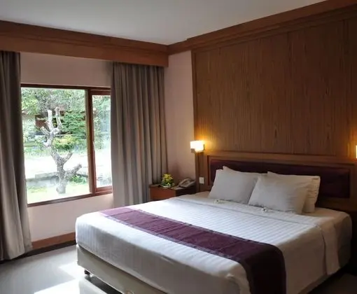 Executive Kır Evi