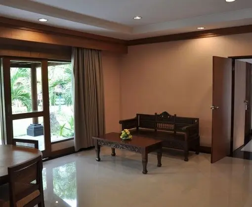 Executive Kır Evi