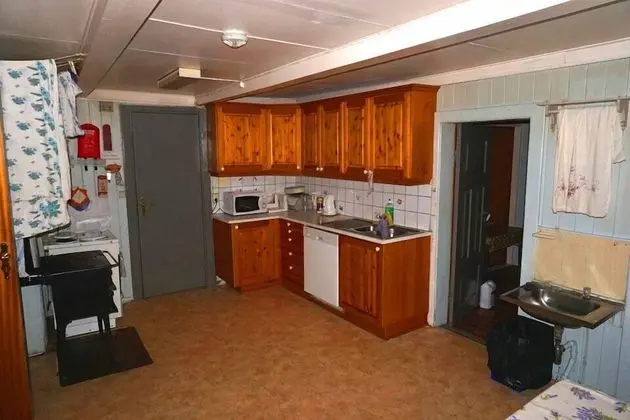 Kulübe, 6 Yatak Odası