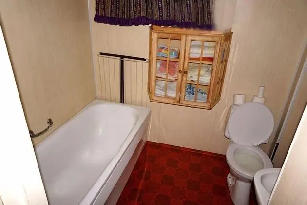 Kulübe, 6 Yatak Odası