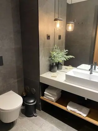 Cozy Studio, City View (4 pax)