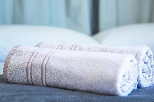 Standard Tek Büyük veya İki Ayrı Yataklı Oda, 1 Çift Kişilik veya 2 Tek Kişilik Yatak, Özel Banyo