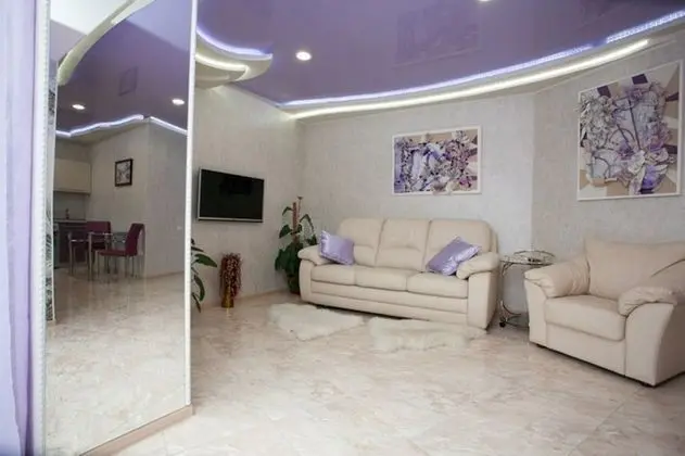 Apart Daire, 1 Yatak Odası, Jakuzi (Tsvillinga str. 34)