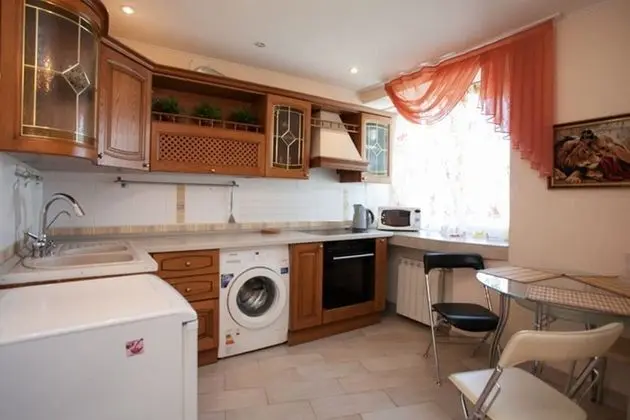 Apart Daire, 1 Yatak Odası, Sauna (Tsvillinga str. 34)