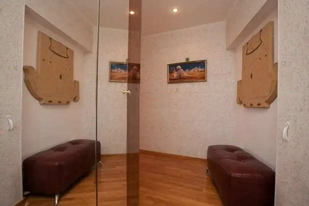 Apart Daire, 1 Yatak Odası, Sauna (Tsvillinga str. 34)
