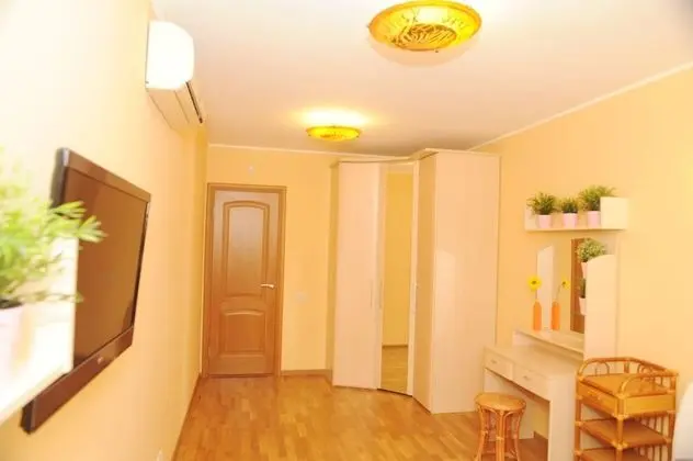 Apart Daire, 2 Yatak Odası, Jakuzi (Sauna, Balcony, Vorovskogo str. 36b)