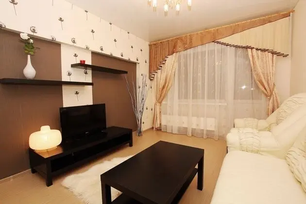 Apart Daire, 1 Yatak Odası, Balkon (on Lenina prospekt, 38)