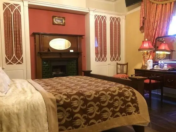 Tek Büyük Yataklı Oda, Banyolu/Duşlu