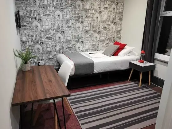Tek Kişilik Oda, Özel Banyo (Room 2)